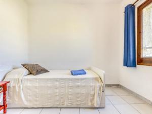 Apartment Las Chabolas by Interhome