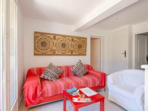 Apartment Les Collines de valescure by Interhome