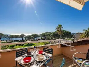 Apartment Les Rivages des Issambres-8 by Interhome - La Garonnette-Plage