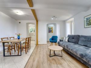Apartment Vero-6 by Interhome 