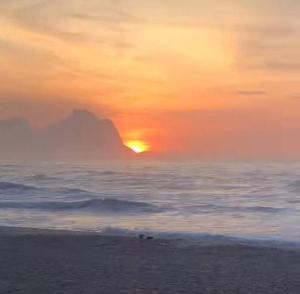 Apto confortável Copacabana mínimo 2 dias antecedência para reservas