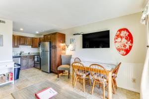 Ocean-View Balcony Beachfront Hilton Head Condo