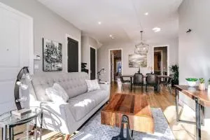 Immaculate Brand New Condo Downtown - شيكاغو