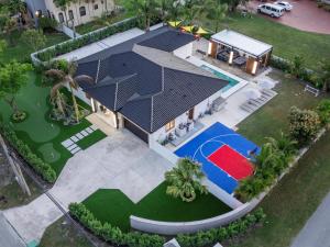 Villa ART Pool Golf Volleyball