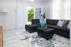 Azure Belle Caye - 洛尼湾村