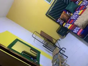 chambre simple et confortable a ngor - Ngor