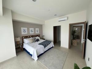 Vistas increíbles frente al mar,10° piso en el malecón de Mazatlán