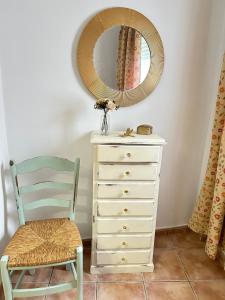 APARTAMENTO LUNA 1 SOLO FAMILIAS Y PAREJAS