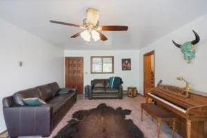 Mountain Home w/ a River in Back - Close to Skiing - Circleville