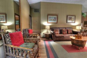 Caps Fishin Camp #542