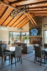 Posada Bonarda San Rafael - Rama Caída