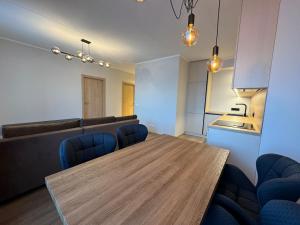 Modern 4-Room compact flat with parking in Riga