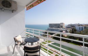 Torre De La Roca with amazing sea views!