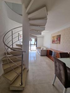 Guarapari Praia - Cobertura 6 quartos com piscina e churrasqueira