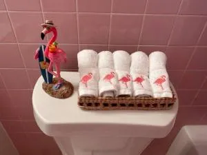 Paradise Place, Pets+Ms. Pac Man near beaches! - Walsingham