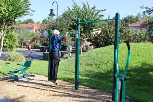 UniDisL 3Br3B near Disney quiet resort community, pool, private hot tub, BBQ & games