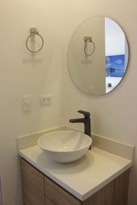 Charming Apartment Central