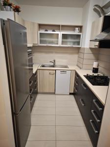 OH LA LA -self check in