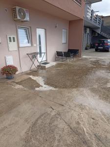 Apartments with WiFi Ploce, Neretva Delta - Usce Neretve - 22723 - 3hvězdičkové hotely ve městě Ploče