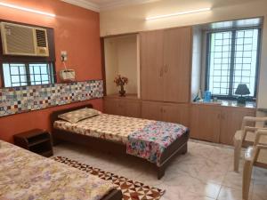 WISHTREE CORPORATE MENS only DORMITORY FOR TECHIES AND Trainees
