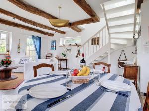 Maisons de vacances Maison Telgruc-sur-Mer, 4 pieces, 5 personnes - FR-1-370-84 : photos des chambres