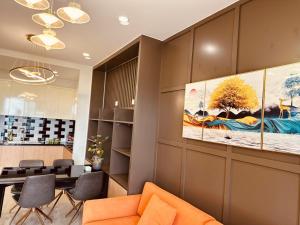 The Sun Avenue 2BR Sunset View Apt, 10 mins to D1