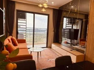 The Sun Avenue 2BR Sunset View Apt, 10 mins to D1 - Bình Thạnh
