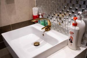 RiverGate Luxury Studio D4
