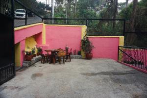 Cozy Baguio House - Outlook Drive (DOT accredited)