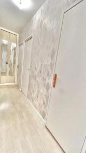 Logement avec parking à 11 min de Paris et 15 min de la défense Arena