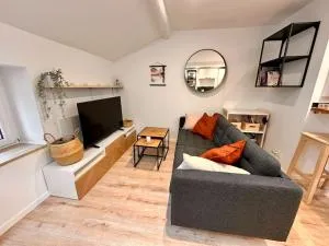 Villefranche • Riottier T3 • La Gare - Jassans-Riottier