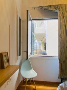 Antinoros Inn, Stylish apartment,3 to Metro