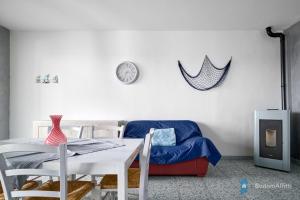 Trilo 350m dalla spiaggia vista mare budoniaffitti