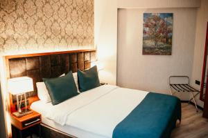 Two Connecting Double Rooms room in Grand Vaves Hotel