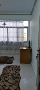 Cozy Room with beautiful view In sheikh Zayed