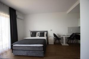 Sea View Apartments A33