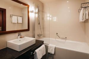 King Guest Room room in DoubleTree by Hilton Bratislava