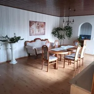 Schöne große Wohnung - 4Family - 罗德高