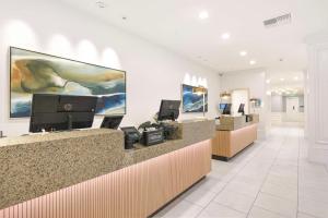 Hilton IrvineOrange County Airport