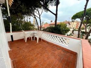 Nuevos Apartamentos frente al mar y a la playa - 3hvězdičkové hotely ve městě Castelldefels