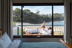 Beachfront Shack Malua Bay - Dog Friendly with EV Fast Chgr