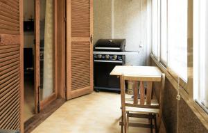 Cozy Apartment In Torrevieja With Wifi