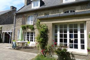 Maisons de vacances Maison pour familles et amis : Maison 5 Chambres