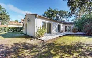 Stunning Home In Les Mathes With Wifi - 拉帕尔米雷