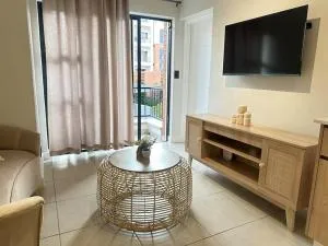 LuxeLiving with Lucesto TheReid Aesthetic Hub - Avalon