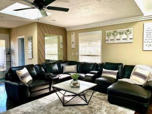 Just Like Home #8:OKC Pool, Billiards, Hot tub