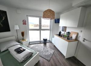 Modernes Apartment mit WIFI, Aufzug & Kostenlos Parken EL-Living