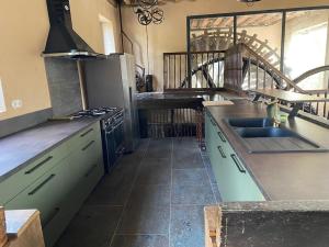 Authentique moulin à eau du ⅫⅠe siècle