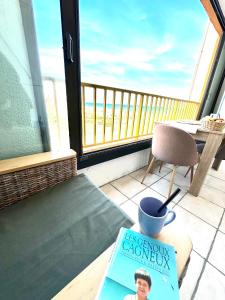 Escale au Sud, un appart les pieds dans l eau :)