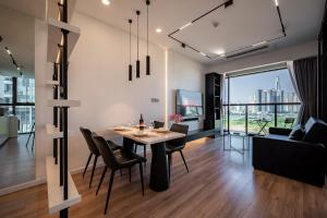 Lè Métropole Saigon